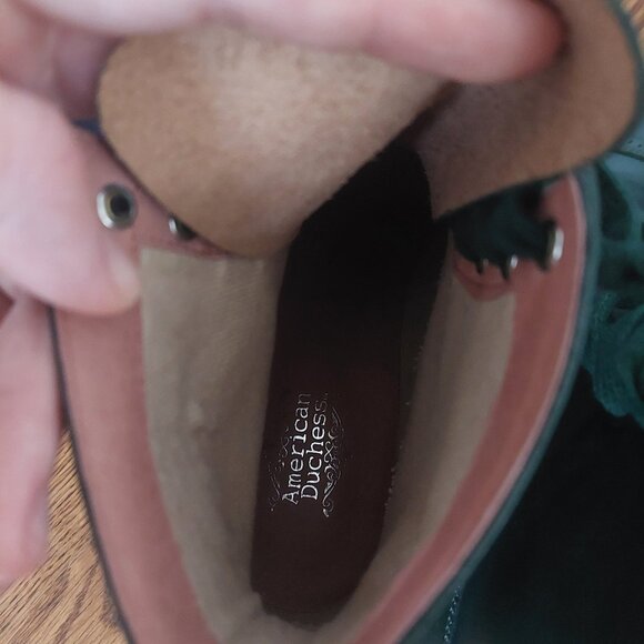 Rainey Green 7.5 American Duchess x Dandy Wellington - Picture 6 of 8